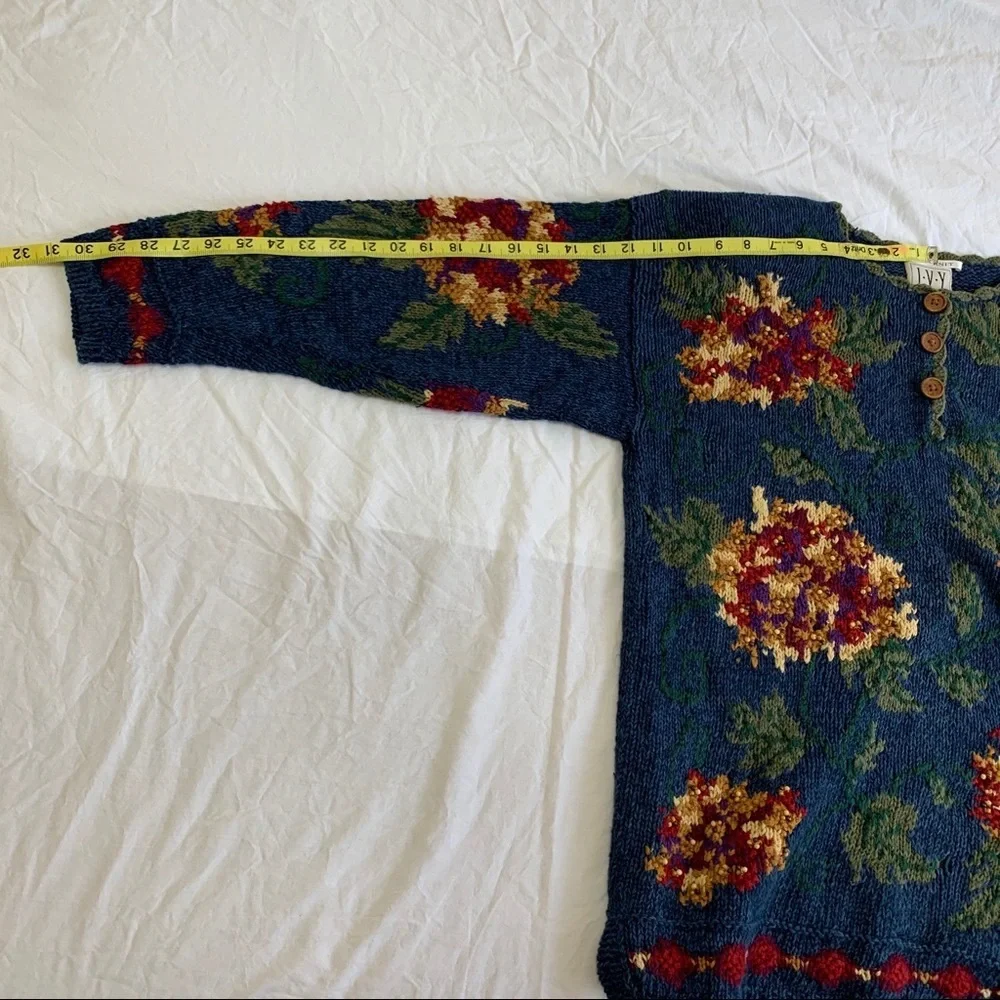 Hand Knit Ivy Vintage Embellished Tunic Sweater, grandma core, cottagecore, M - Picture 9 of 16